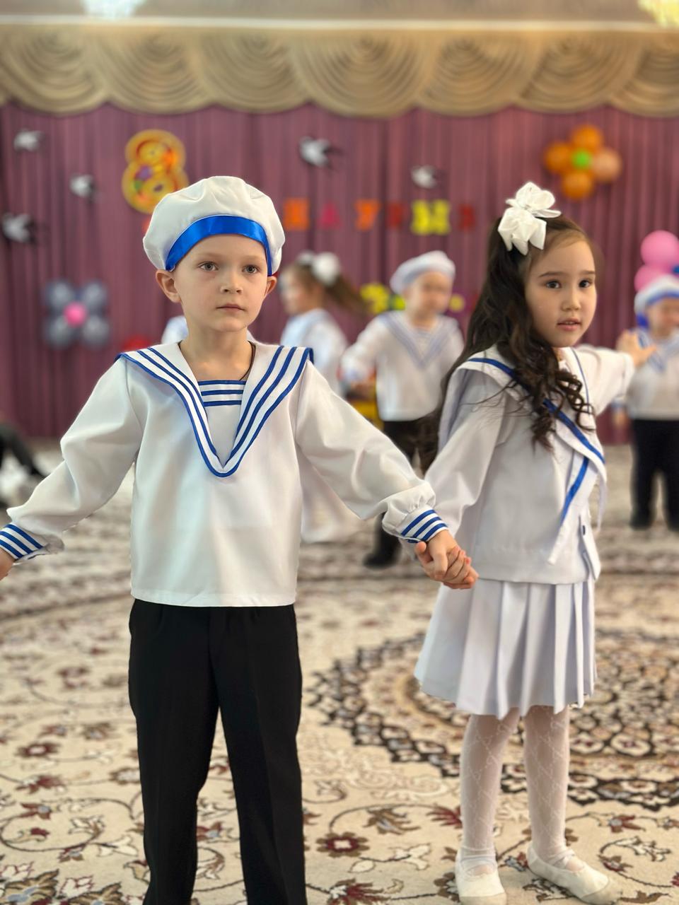 Мектепалды "Таңшолпан" тобындағы "Аналарымыз бен әжелерімізді құттықтаймыз" тақырыбындағы ертеңгілік/Утренник в предшкольной группе "Таншолпан" на тему: "Поздравляем бабушек и мам".